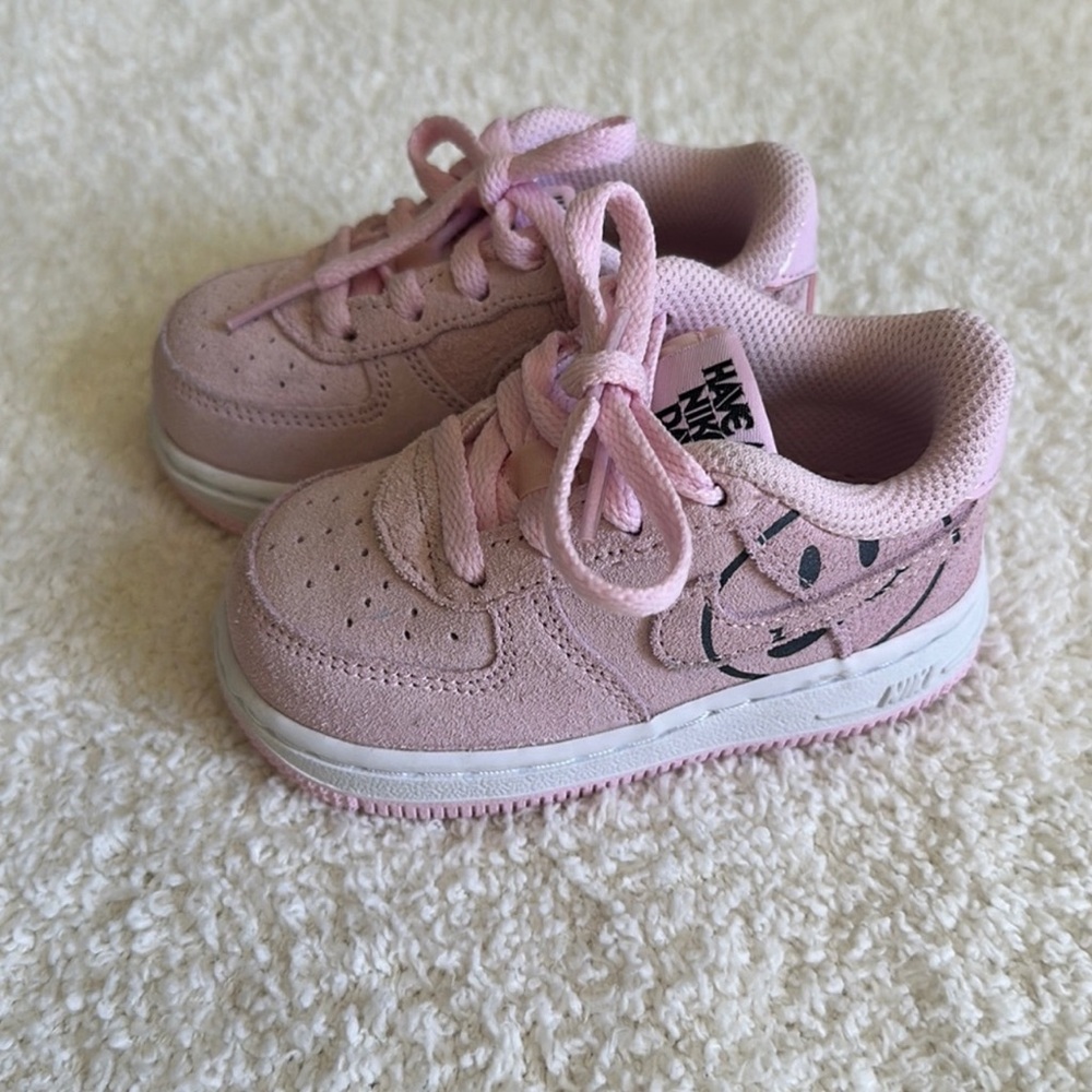 Pink Air Forcé Ones size 4.5 toddler